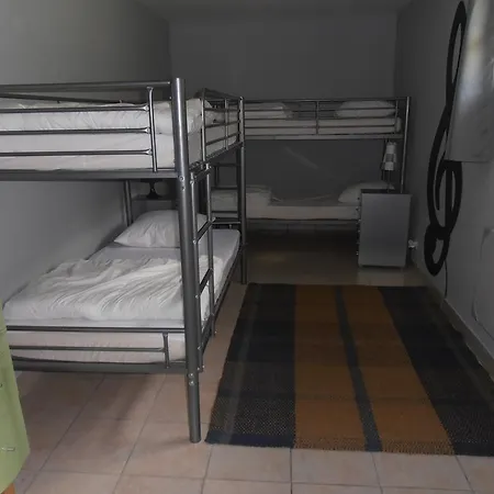 Le En Bordure De Foret Holiday home